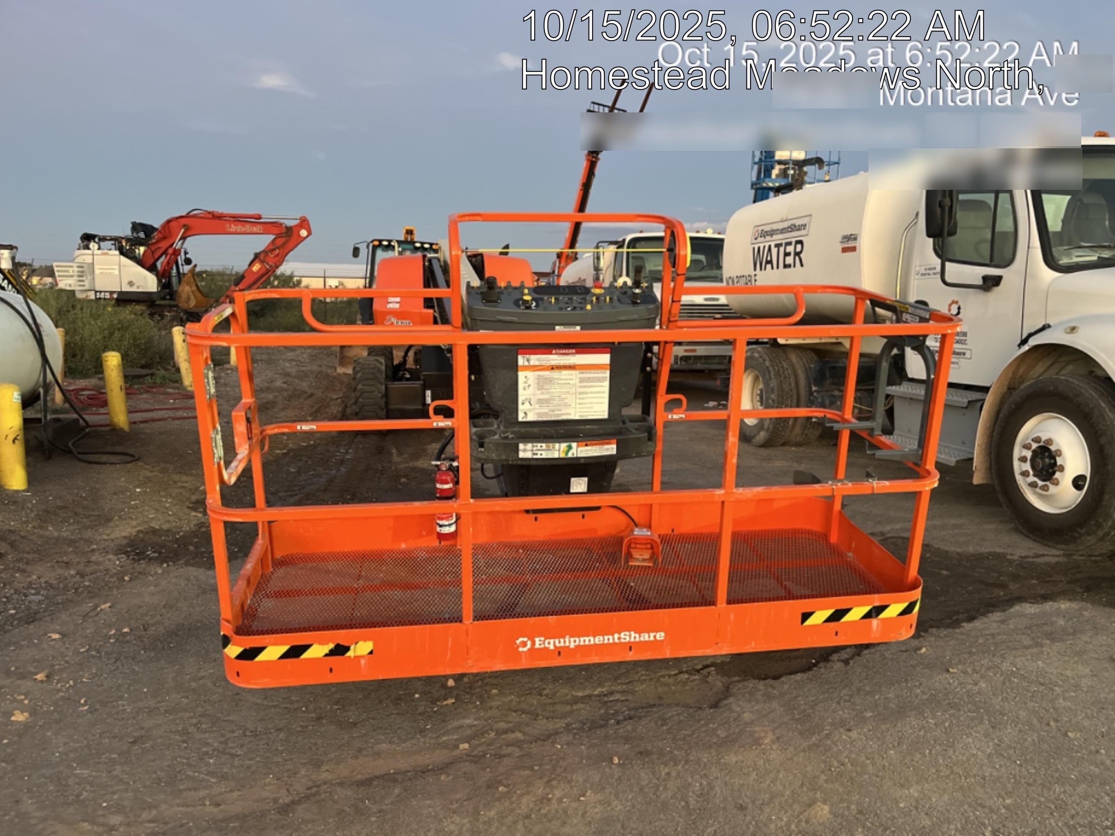 2025 JLG 660SJ