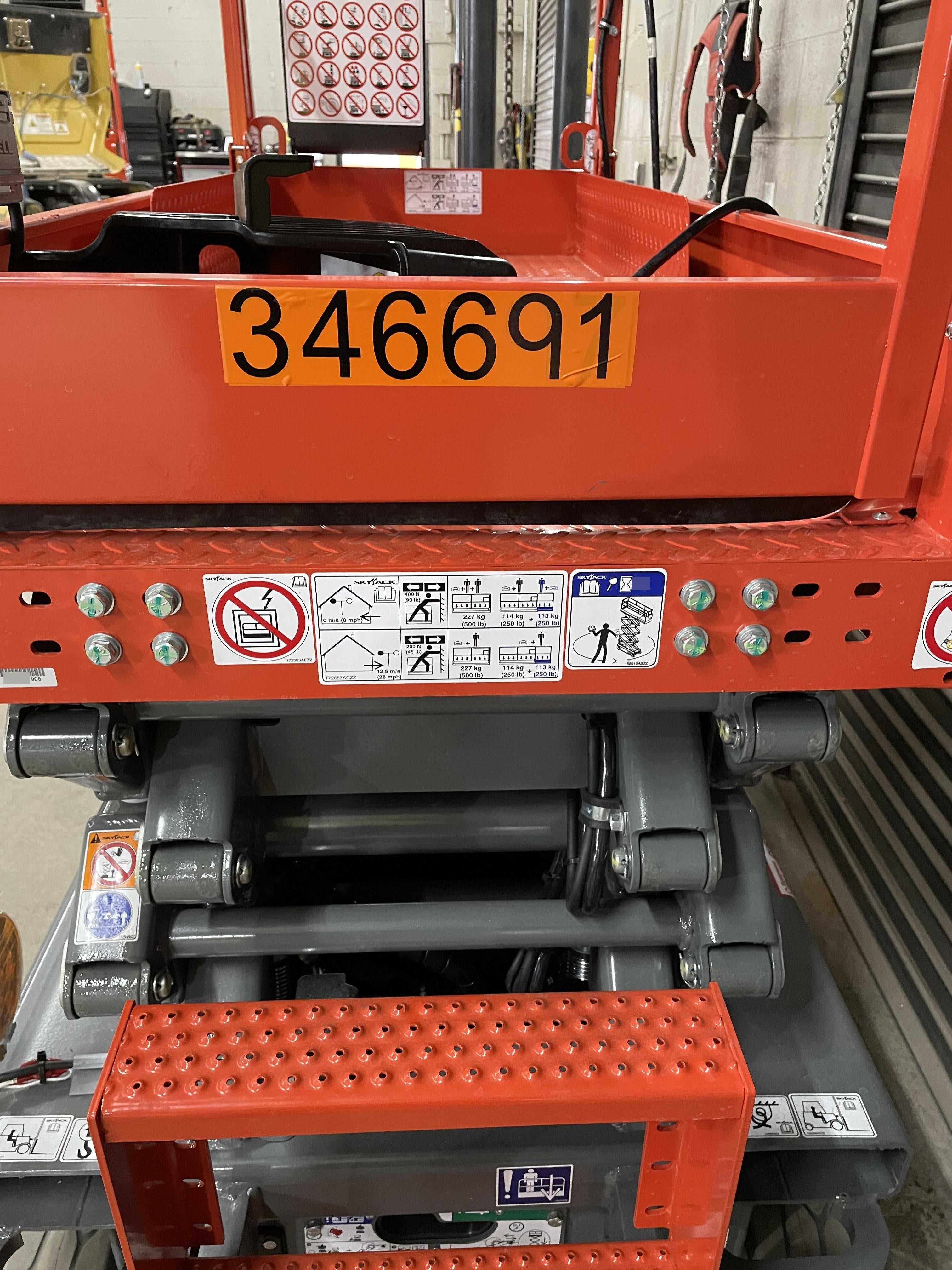 2023 SKYJACK SJ3219