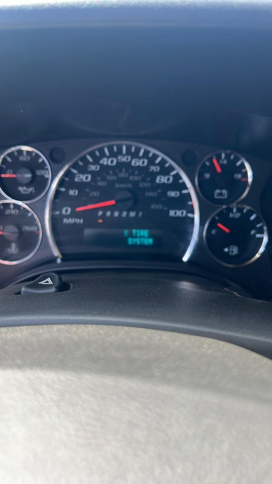 2023 CHEVROLET Express Van - Rental