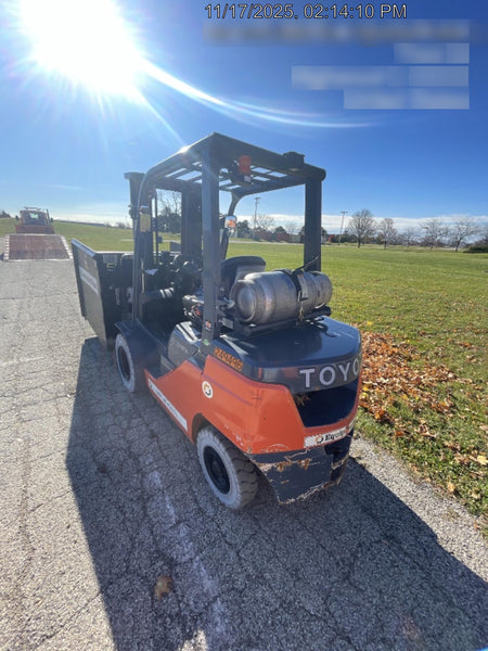 2022 TOYOTA 50-8FGU25