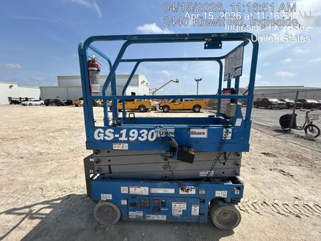 2019 Genie GS-1930 Fixed rails with chain Entry