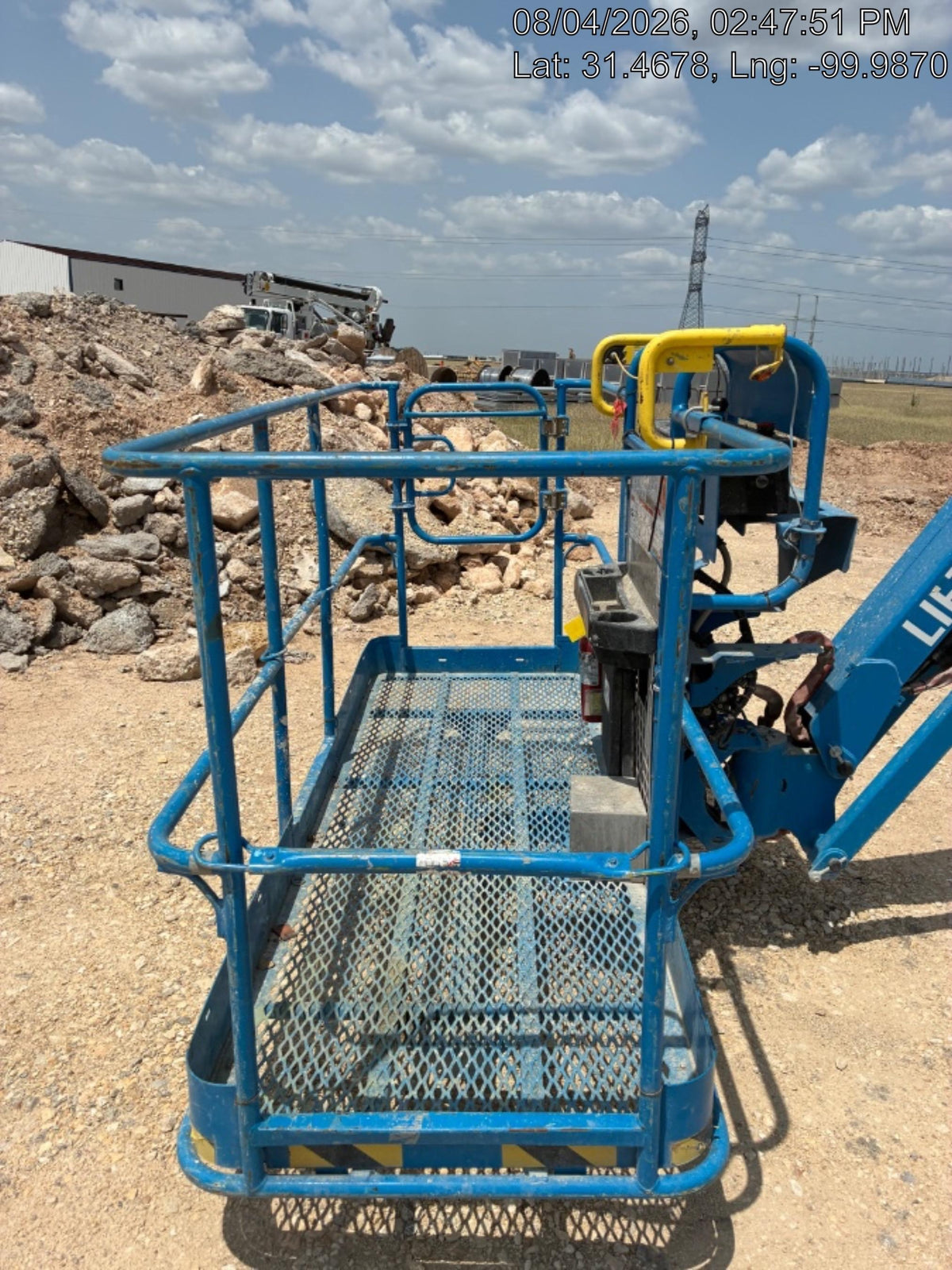 2024 GENIE S-85 XC