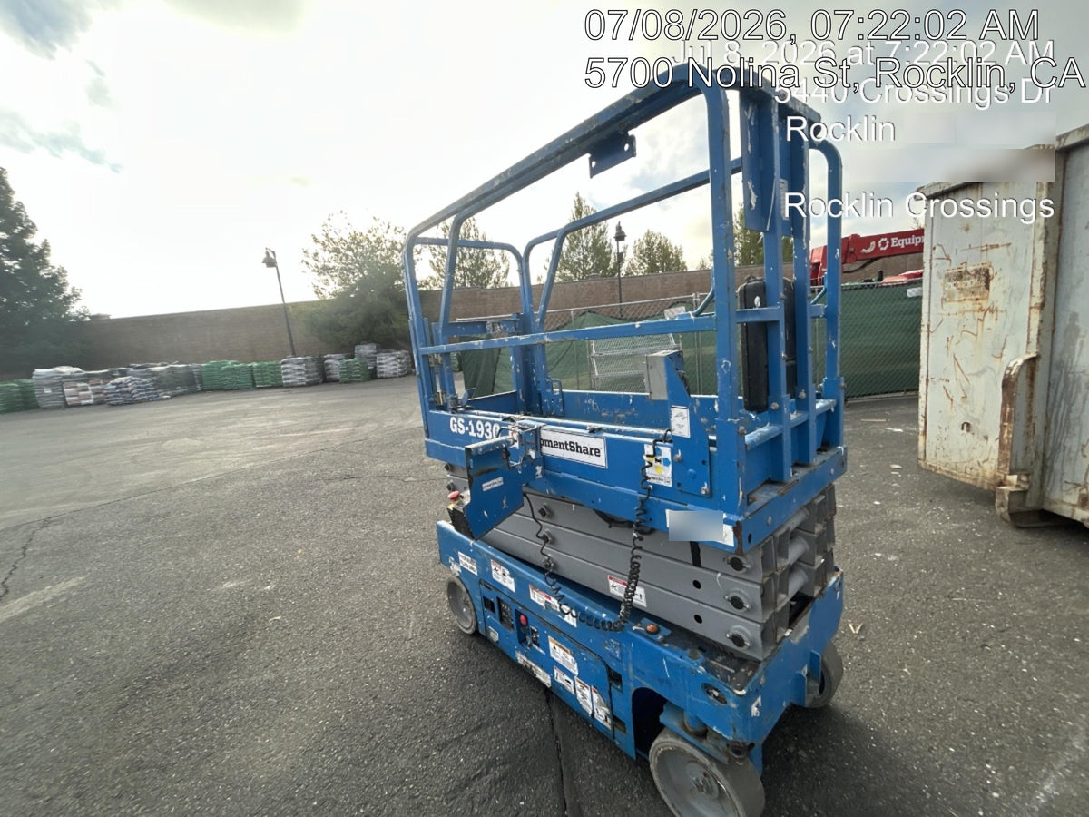2019 Genie GS-1930 Half Height Swing Gate, 800W Inverter