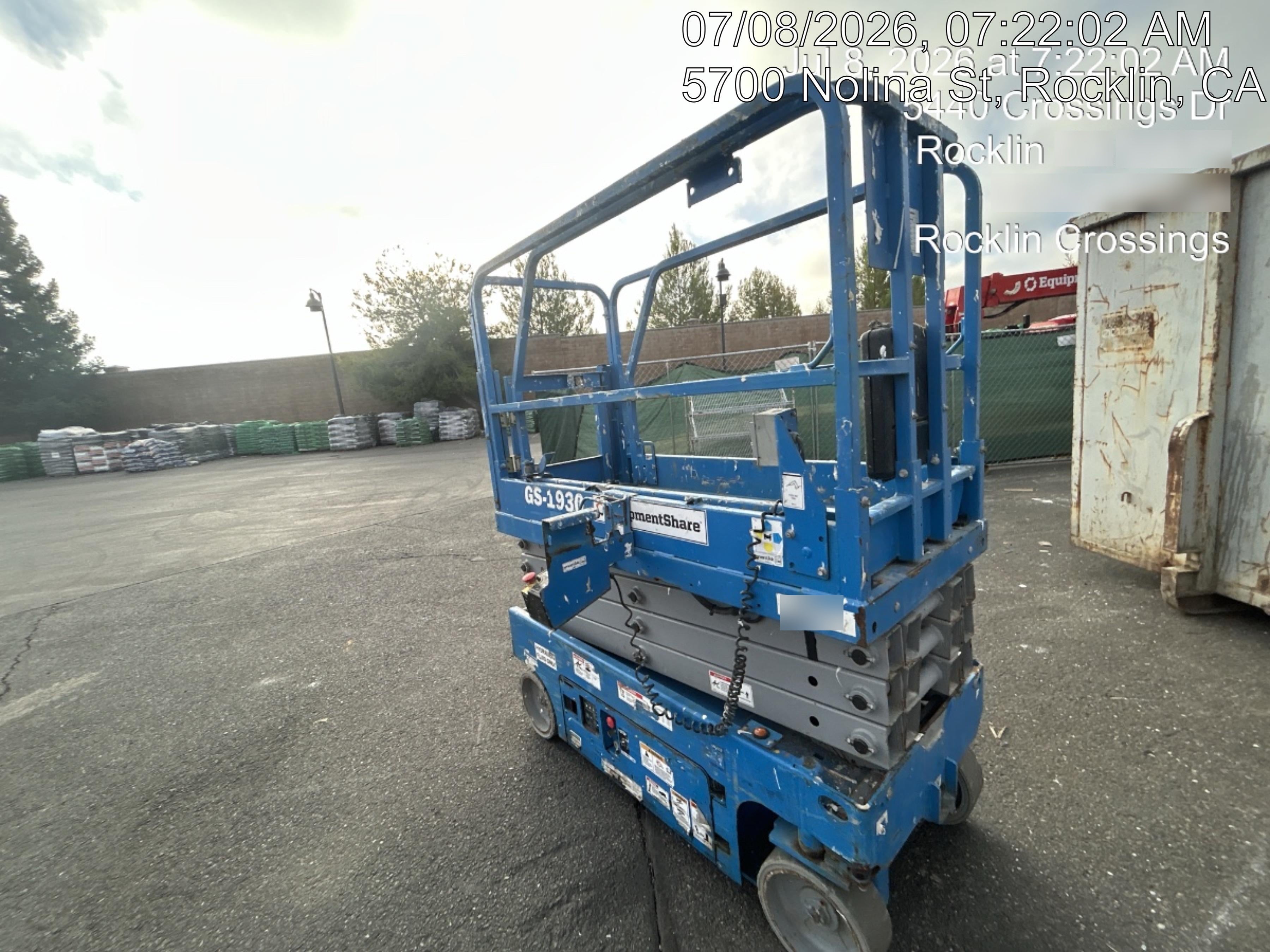 2019 Genie GS-1930 Half Height Swing Gate, 800W Inverter