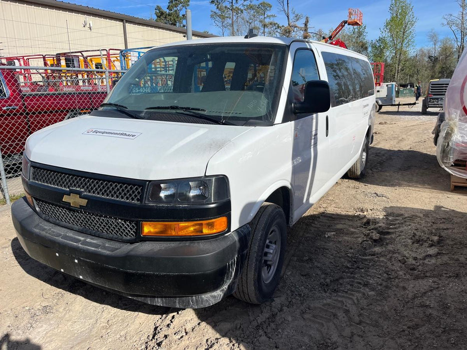 2023 CHEVROLET Express Van - Rental