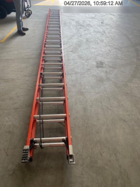 2025 WERNER D6240-2