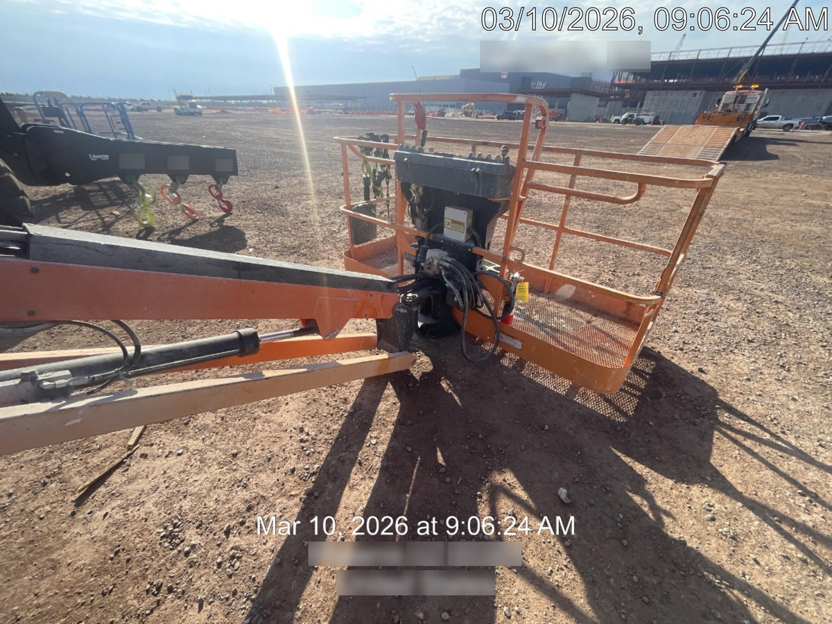 2021 JLG 660SJ