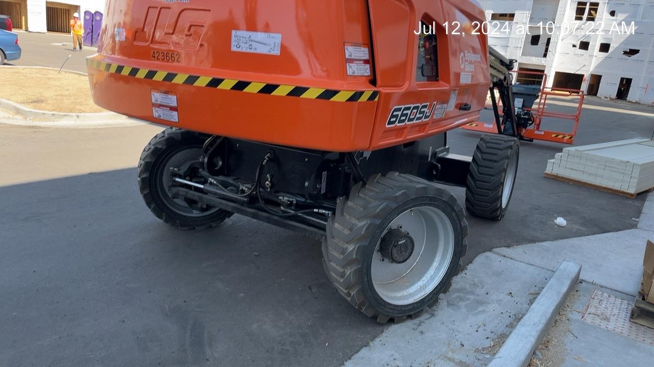 2024 JLG 660SJ