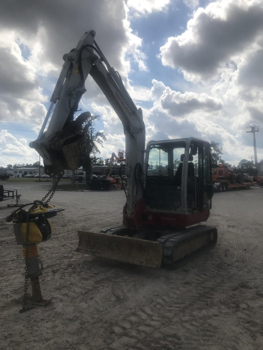 2020 Takeuchi TB250-2C Cab/Heat/Air, Rubber Tracks, Manual TAG QC