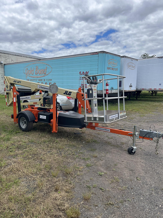 2021 JLG T350
