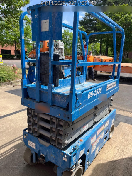 2020 Genie GS-1930 Fixed rails with chain entry gate - Pre A92.20