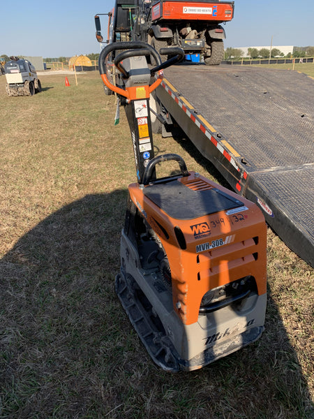 2023 Multiquip MV308GH Honda GX270, 18" Plate, Tachometer