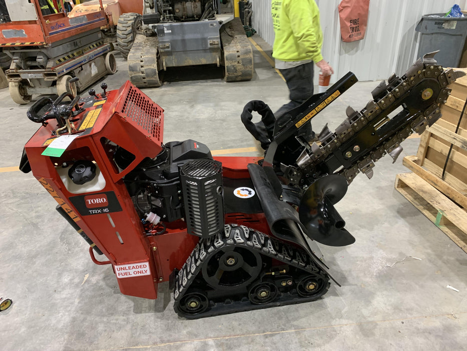 2022 TORO TRX-16