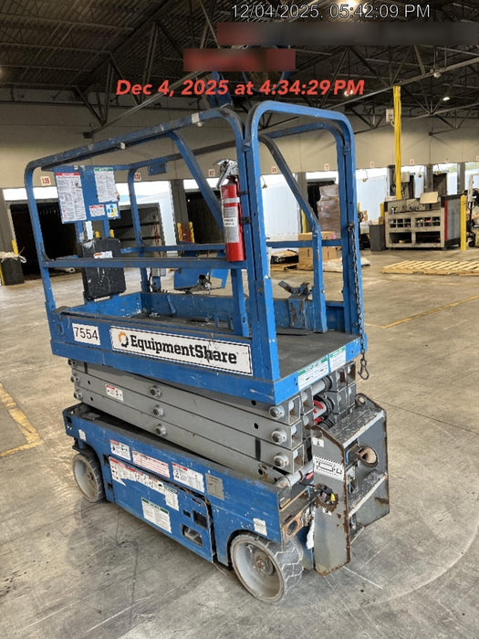 2017 Genie GS-1930 Genie GS-1930 Lift w/Fixed Rail and Chain Entry