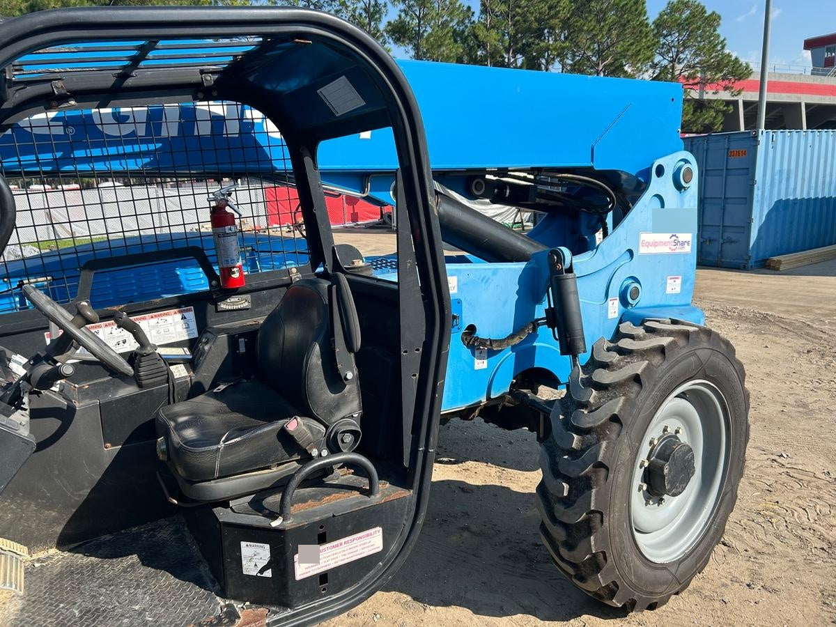 2016 GENIE GTH-844