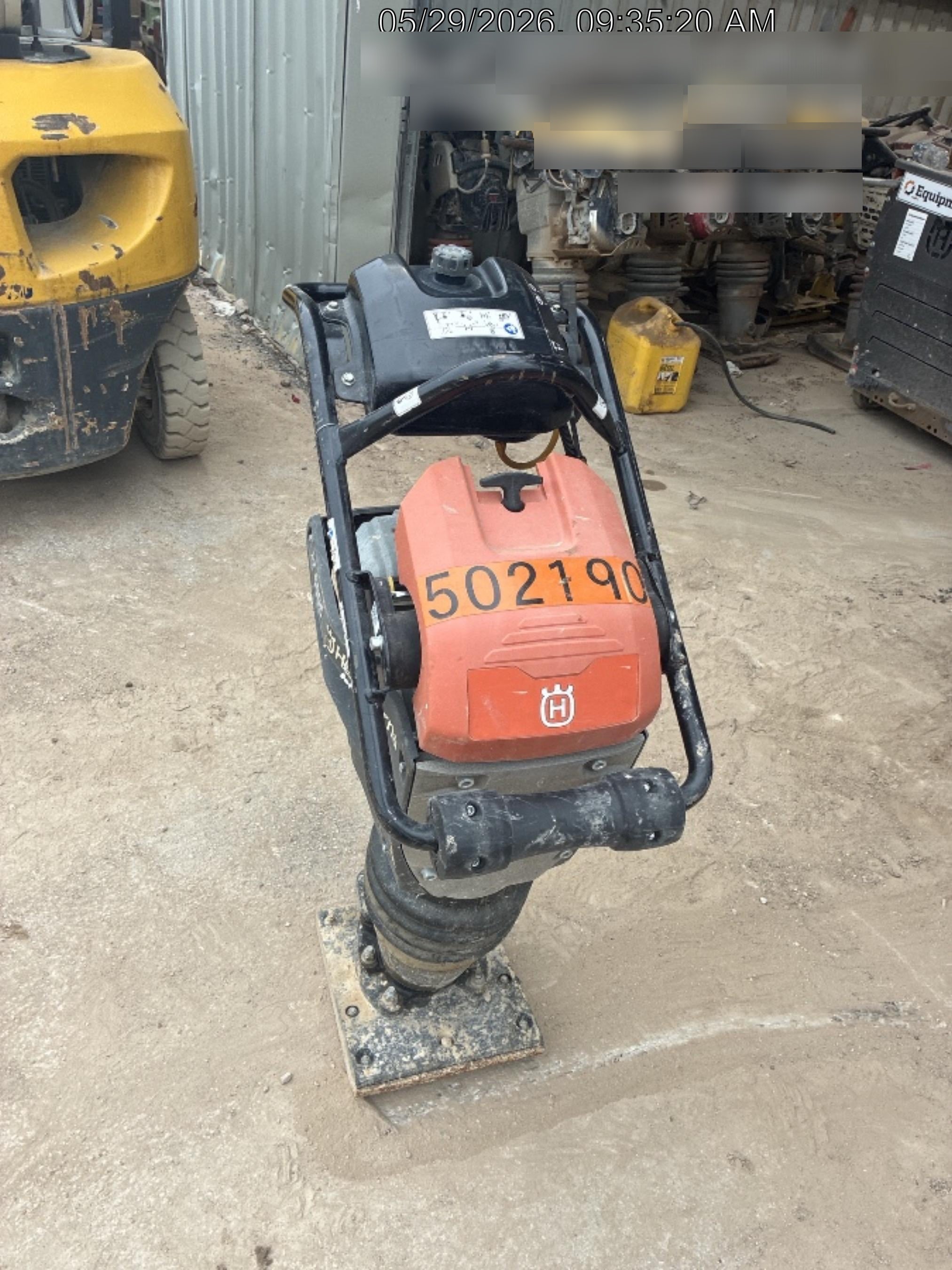2025 HUSQVARNA LT6005