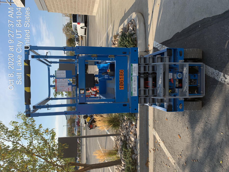 2020 Genie GS-1930 Solid Non Marking Tires, Beacon, Folding rails with half height swing gate, 800W Inverter