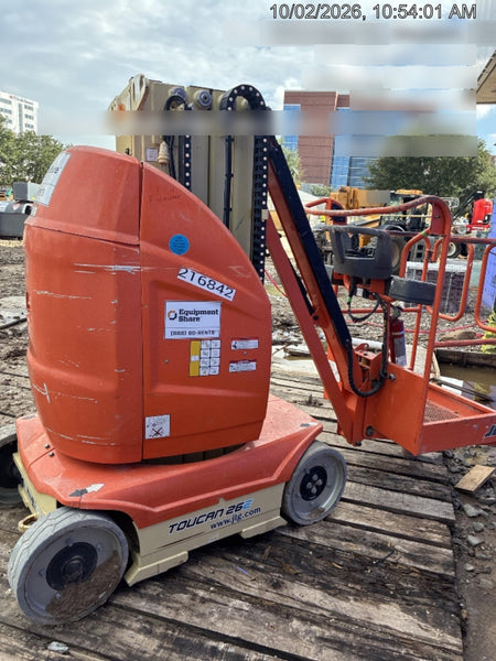 2022 JLG 26E