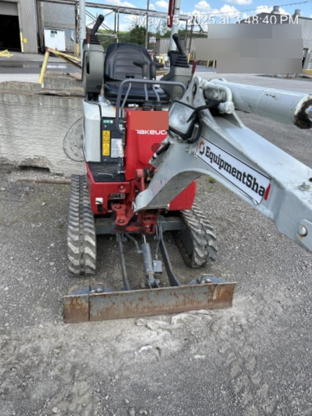 2022 TAKEUCHI TB210R