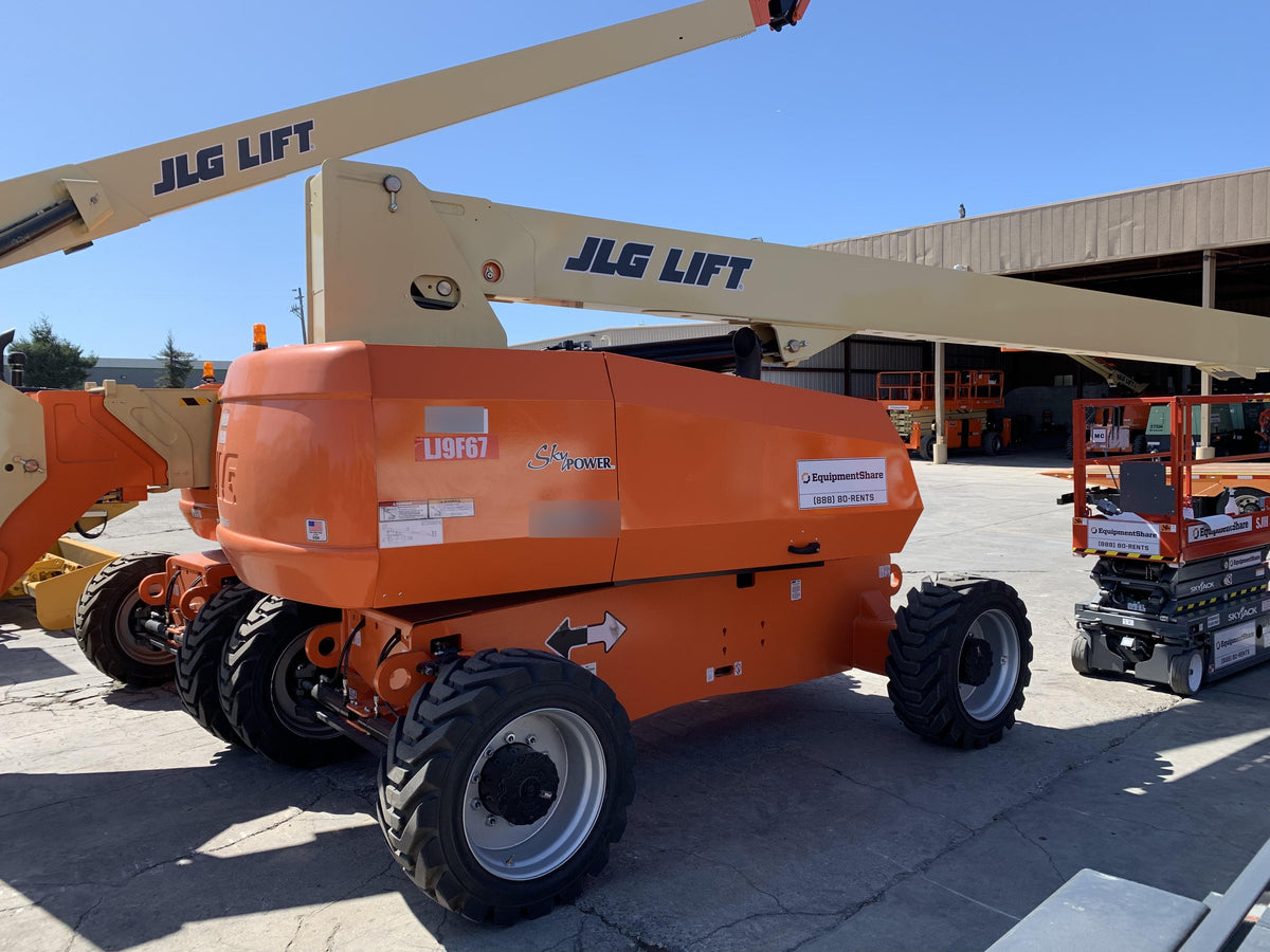 2019 JLG 860SJ