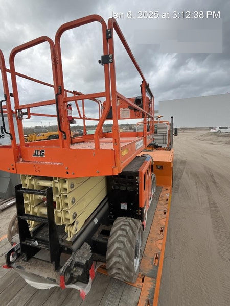 2022 JLG RT4069