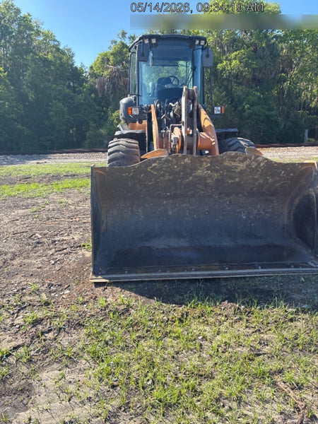 2018 CASE 621G