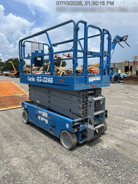 2017 GENIE GS-3246
