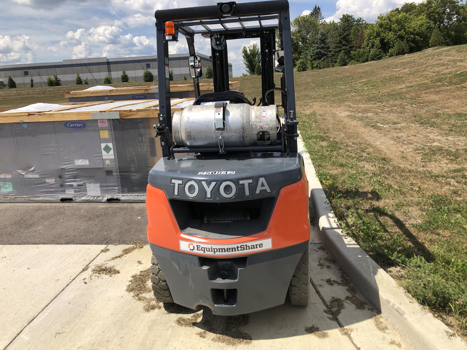 2022 TOYOTA 50-8FGU25