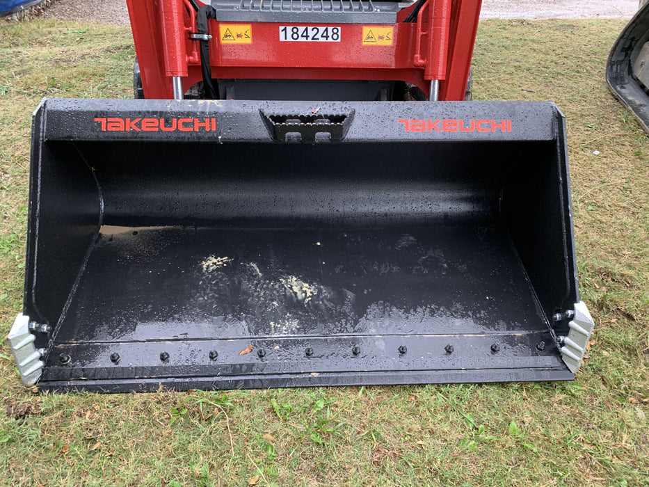 2021 TAKEUCHI TL6CR