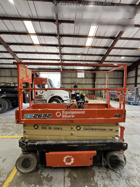 2022 JLG ES2632