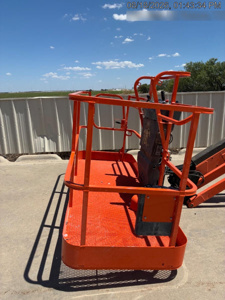 2019 JLG 660SJ