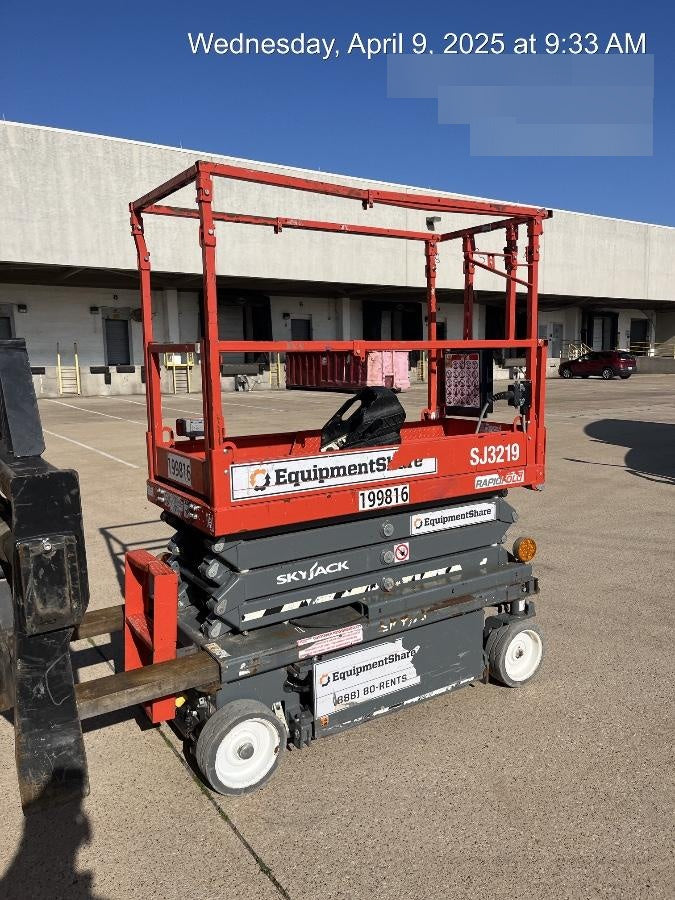 2021 SKYJACK SJ3219