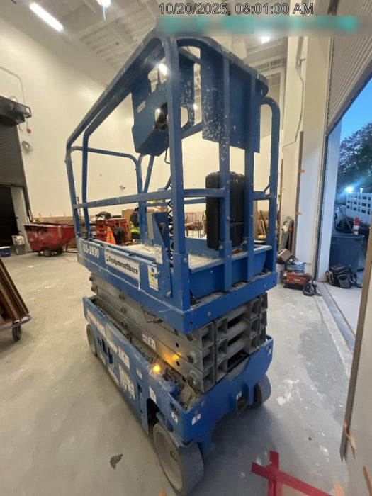 2020 Genie GS-1930 Fixed rails with chain entry gate - Pre A92.20, 800W Inverter