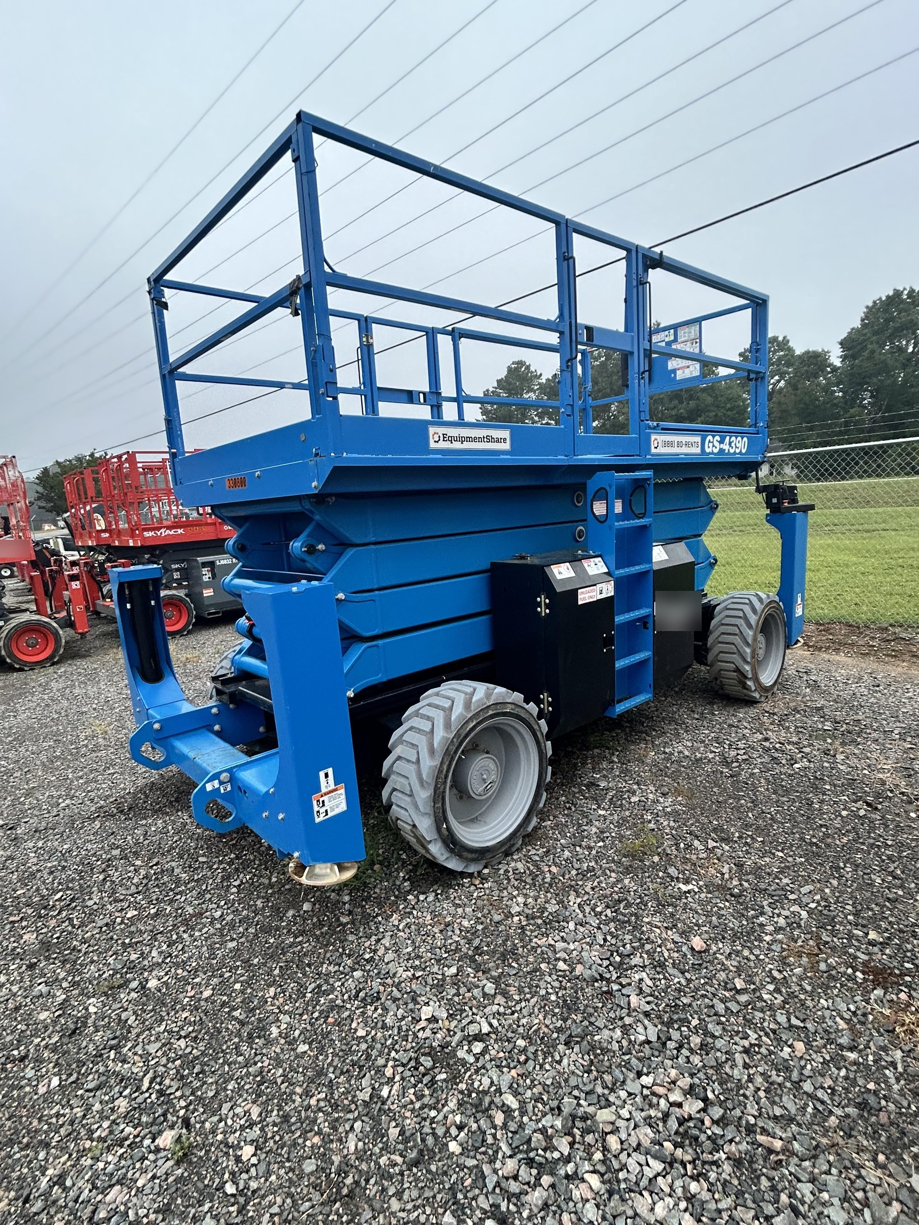 2023 GENIE GS-4390 RT