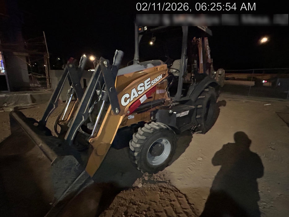 2020 CASE 580N EP - Extendable Backhoe