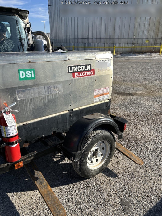 2019 Lincoln Electric Vantage 322 Welder Ready-Pak 3, Two wheel trailer, Fender and Light kit, Cable Rack