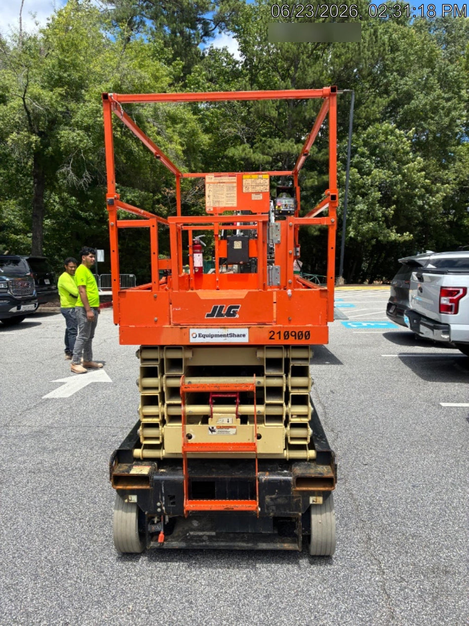 2022 JLG R3246
