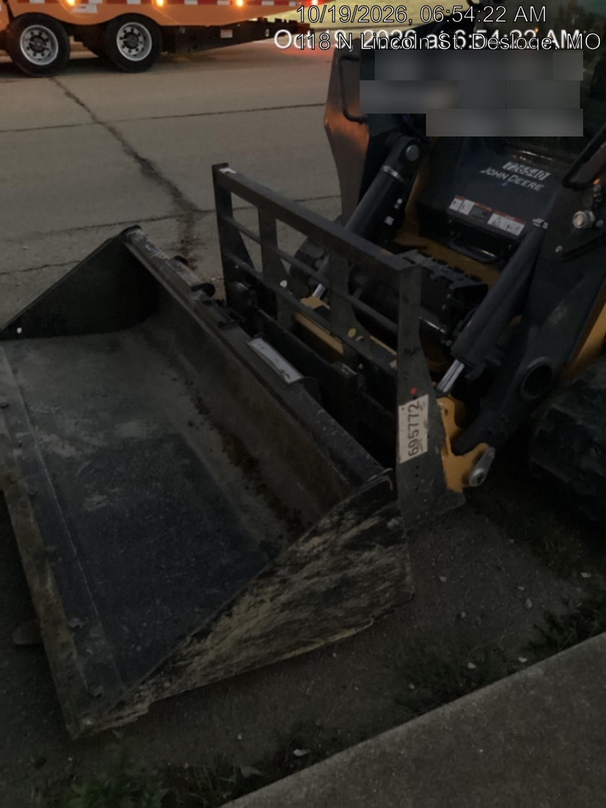 2026 ARROW MATERIAL HANDLING 72" Pallet Forks - Arrow