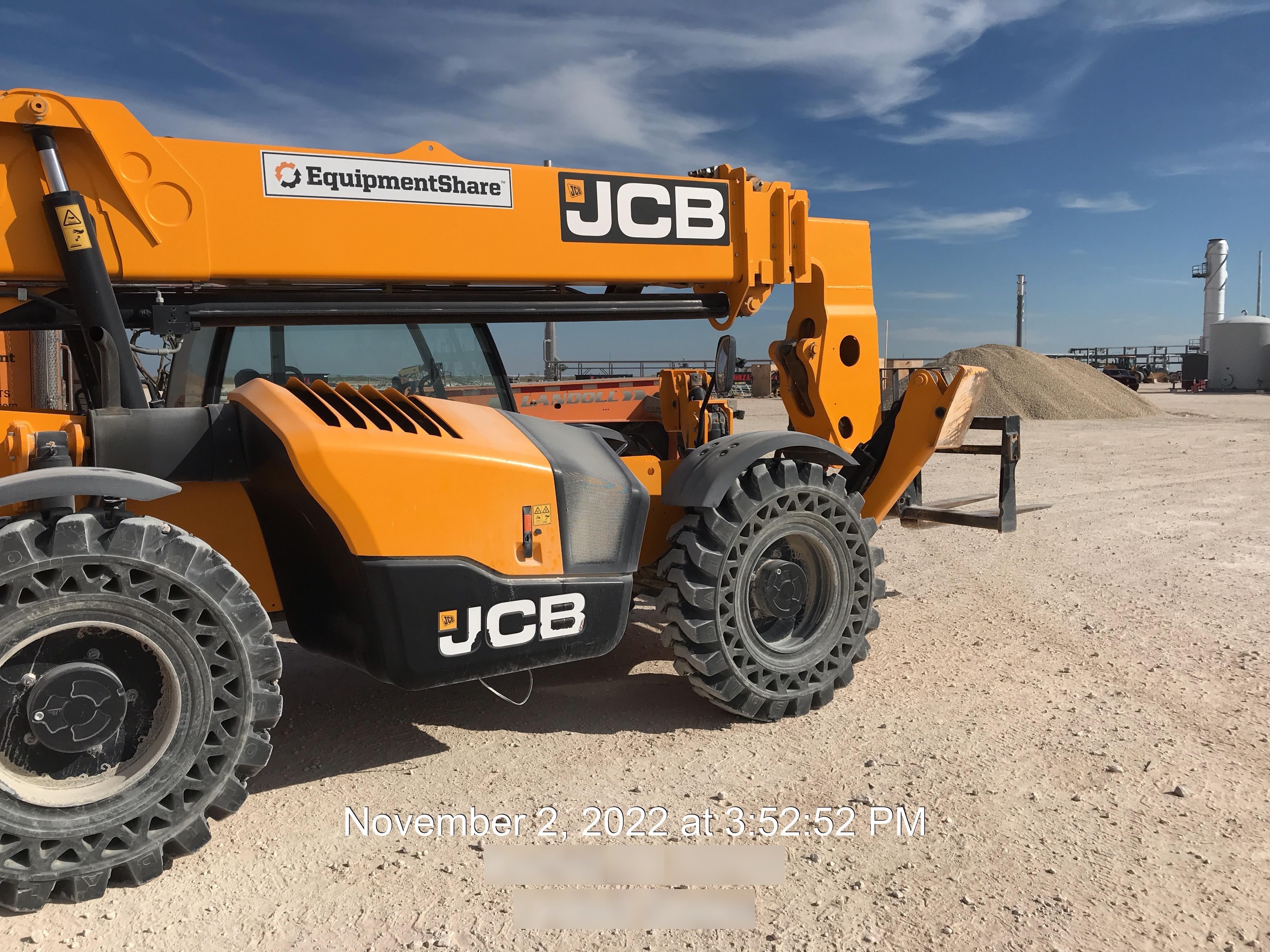 2021 JCB 512-56