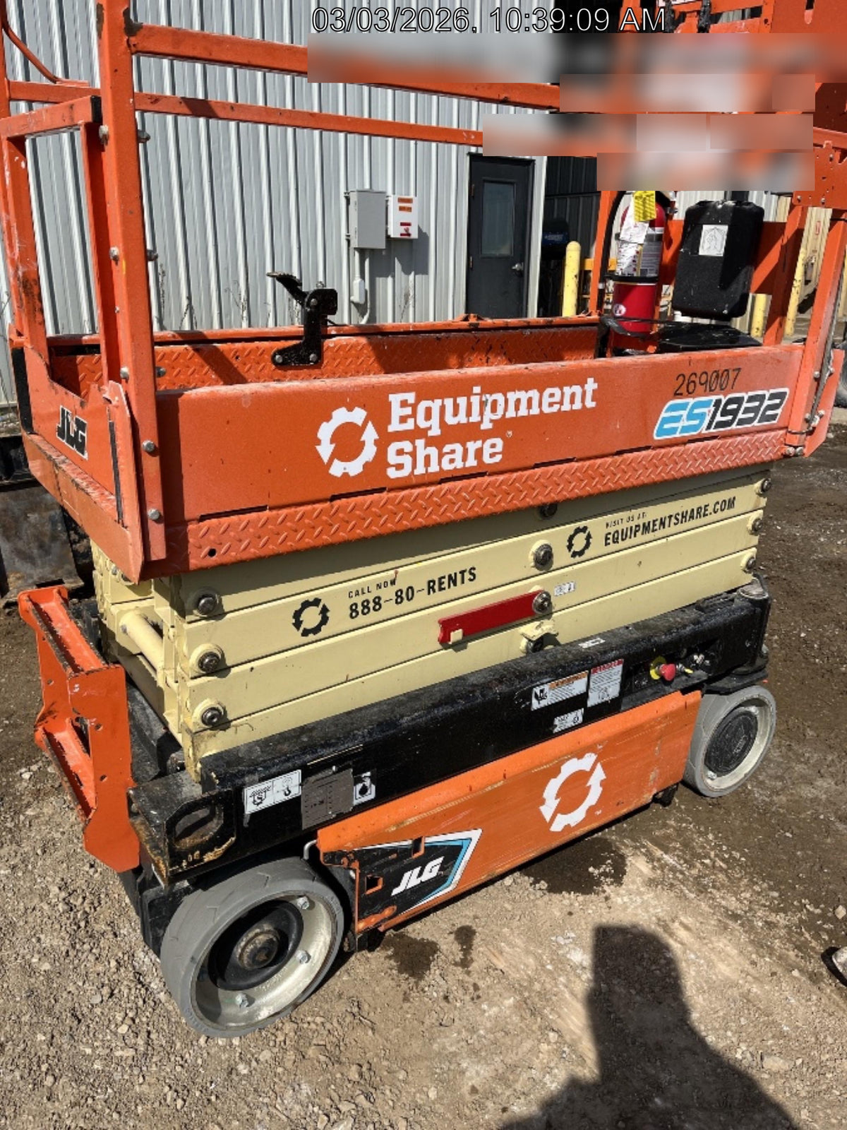 2022 JLG ES1932