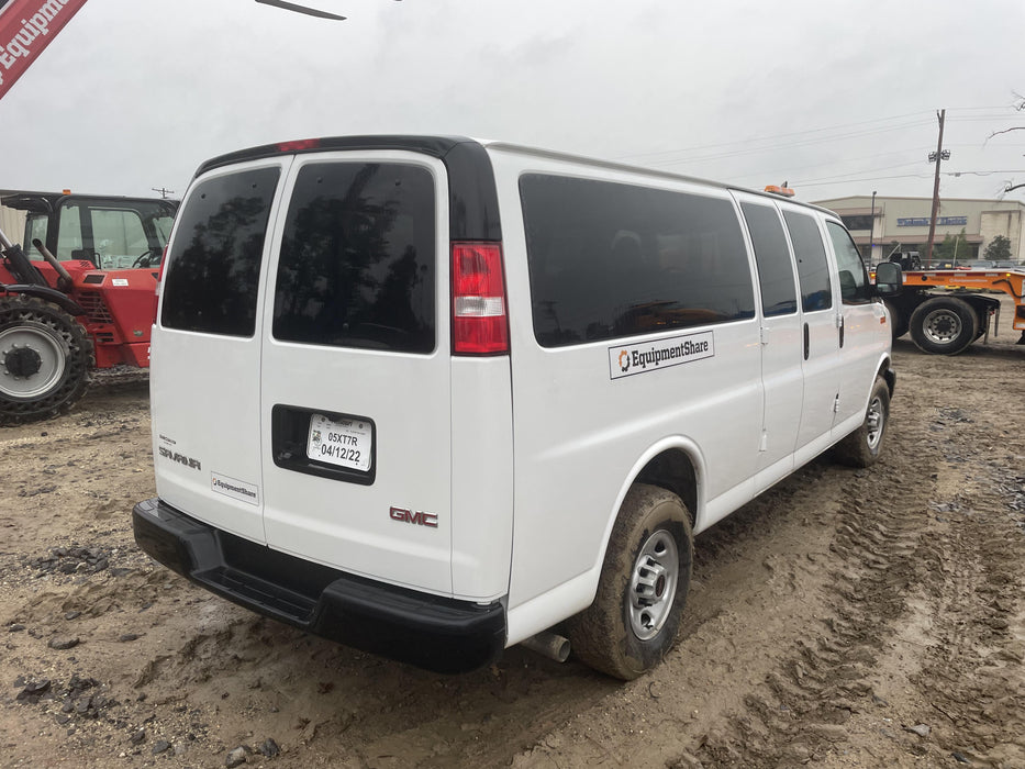 2022 GMC Savana 3500