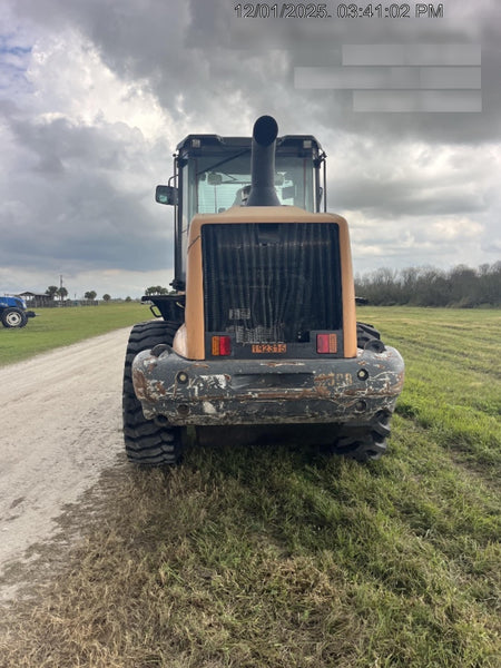 2017 CASE 621G