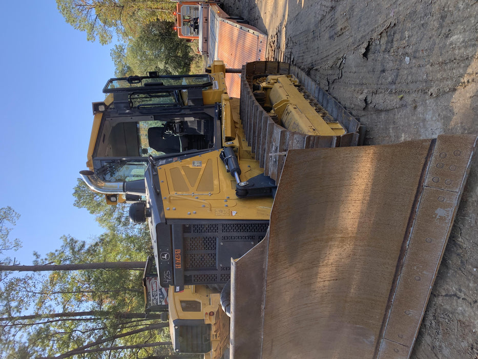 2020 JOHN DEERE 700L