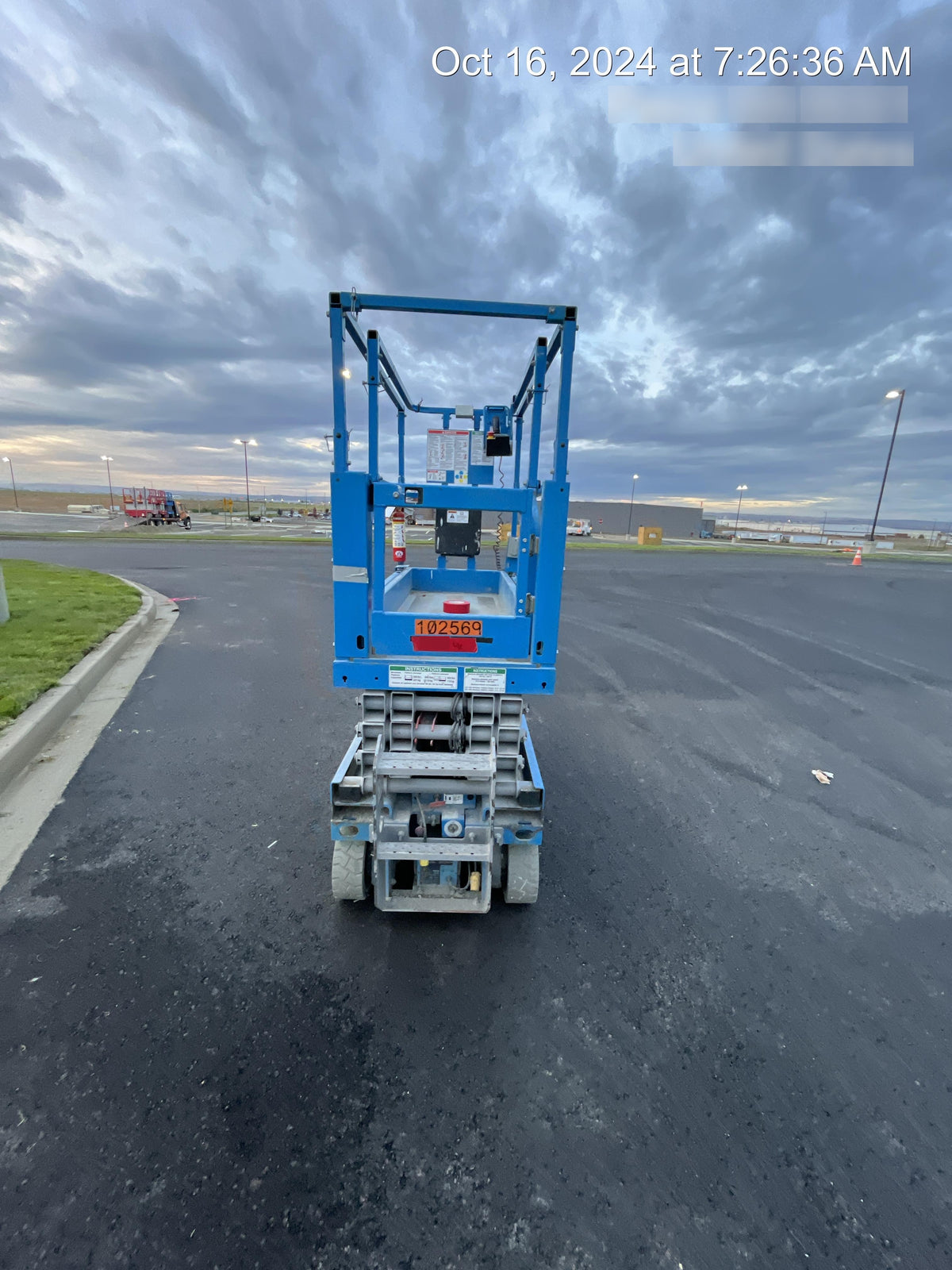 2020 Genie GS-1930 Solid Non Marking Tires, Beacon, Folding rails with half height swing gate, 800W Inverter