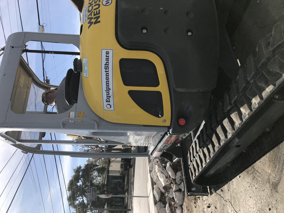 Wacker Neuson EZ53 Open ROPS, Rubber Tracks, Long Dipperstick, T4, Bucket