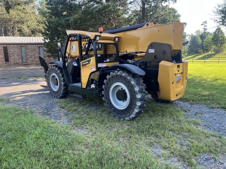 2022 SANY STH1056