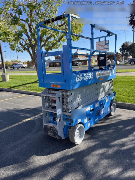2023 GENIE GS-2632