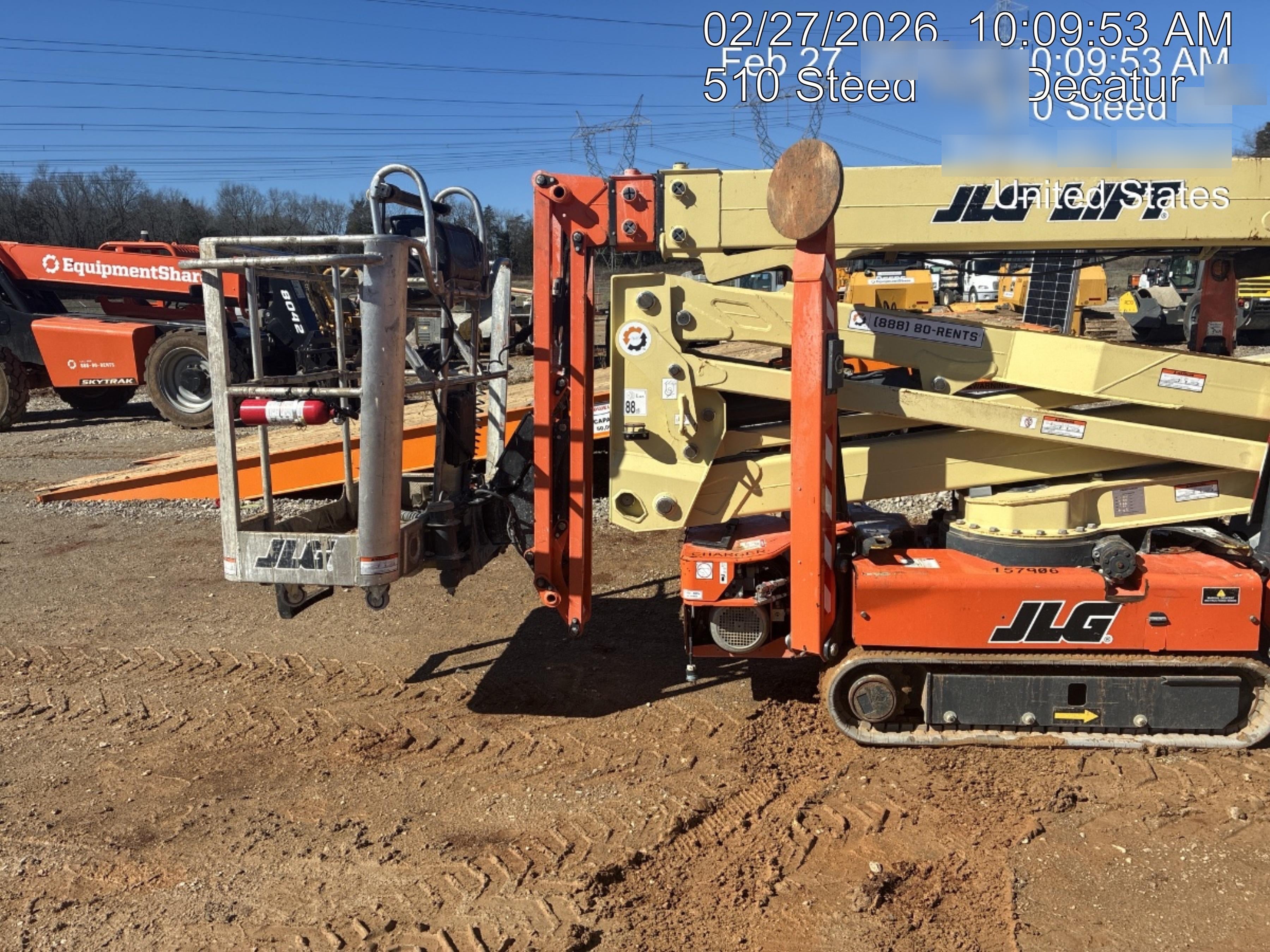 2021 JLG X600AJ
