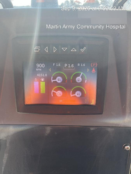 2020 JOHN DEERE 700L