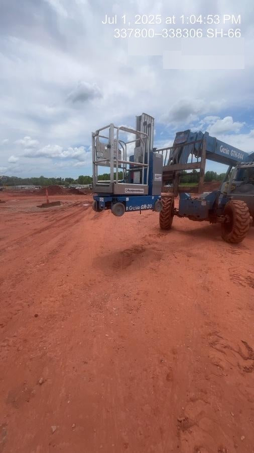 2020 GENIE GR-20